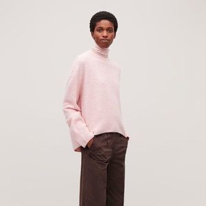 Cos Oversized Wool Jumper in Pink Melange